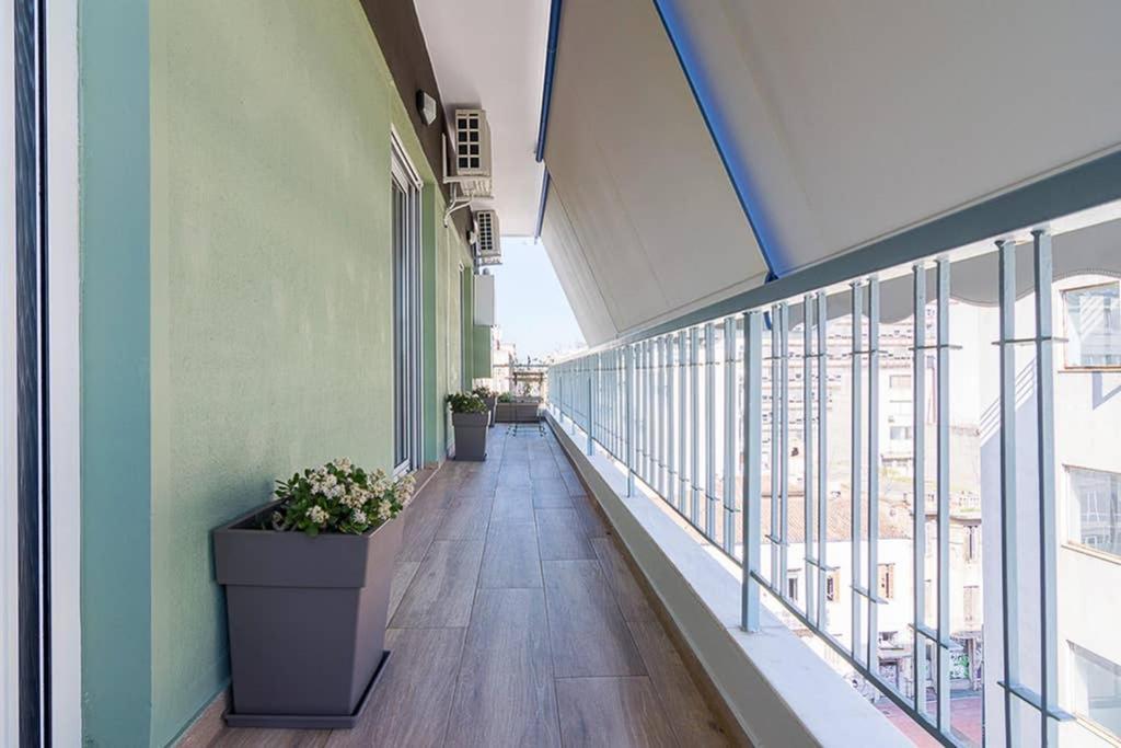 Bright Apartment For 6 Ppl In Atene Esterno foto