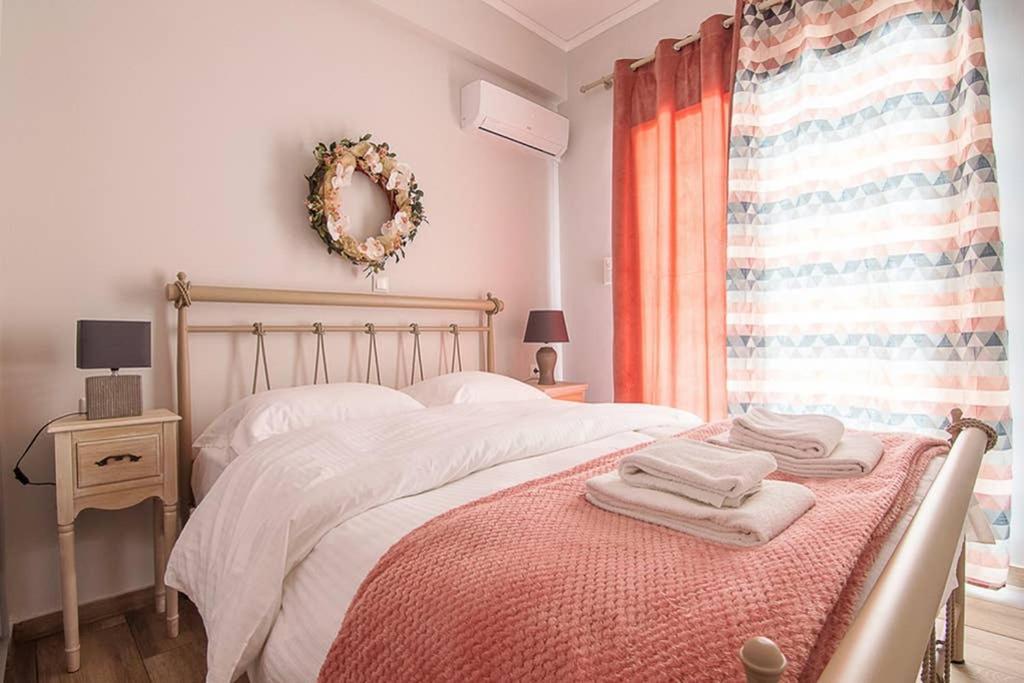 Bright Apartment For 6 Ppl In Atene Esterno foto